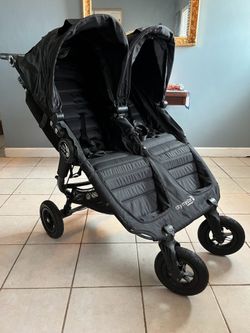 Baby Jogger City Mini GT Double Stroller – Excellent Condition – All-Terrain – Black