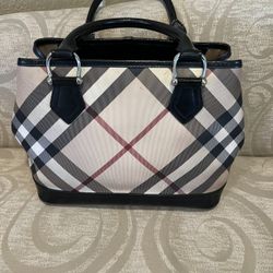 Burberry Purse