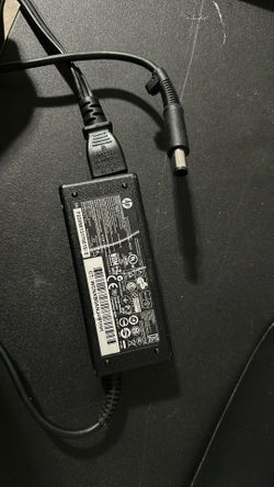 HP laptop charger (round barrel tip)
