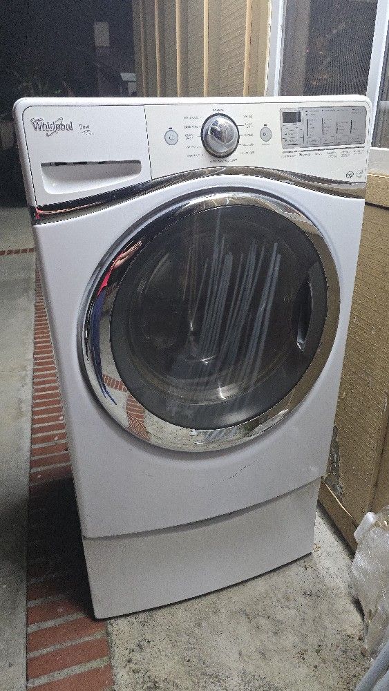 Whirlpool Duet Steam Clean Washer With Afftresh