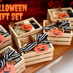 Halloween Gift Set - Pumpkin Candle With 2 Soaps