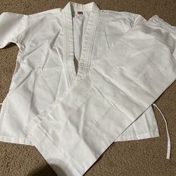 Brand New Taekwondo Uniform Size 0