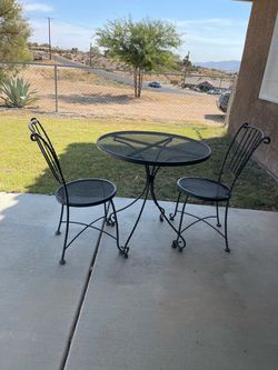 Outdoor table