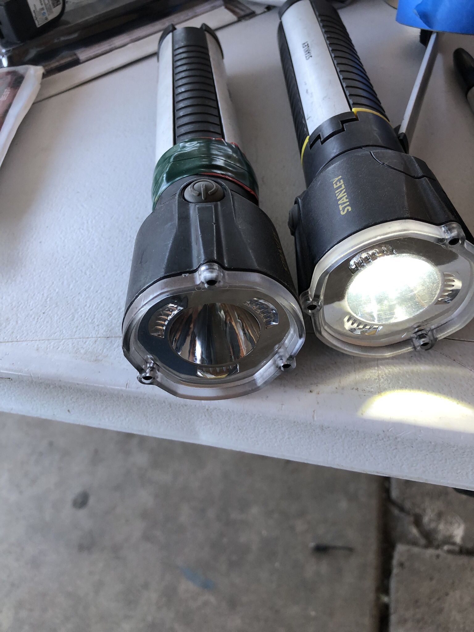 Stanley Tripod Light