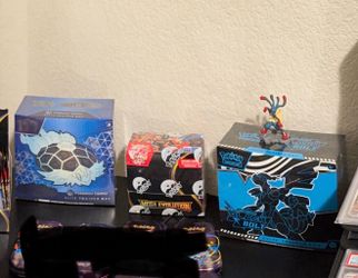Pokemon sealed ETB/Booster box