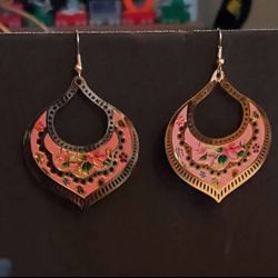 Beautiful fashion flower earrings