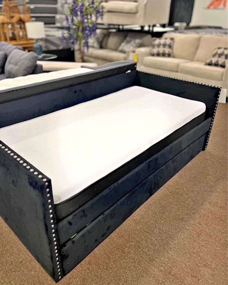 Daybed All Sizes Are Available