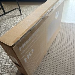 Hisense 32” Smart TV