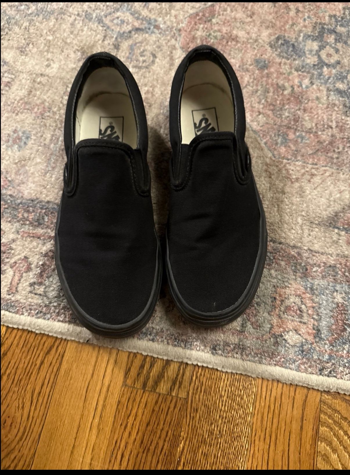 Women’s Vans 7.5