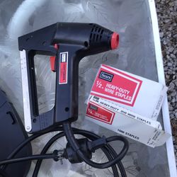 Electric Stapler With Staples