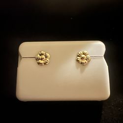 14kt Gold Flower Earrings‼️