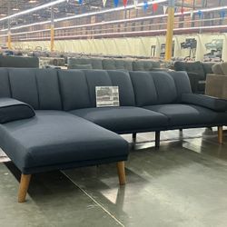 Sectional Set 
