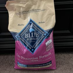 15lb Bag Blue Buffalo Life Protection Small Breed Adult 