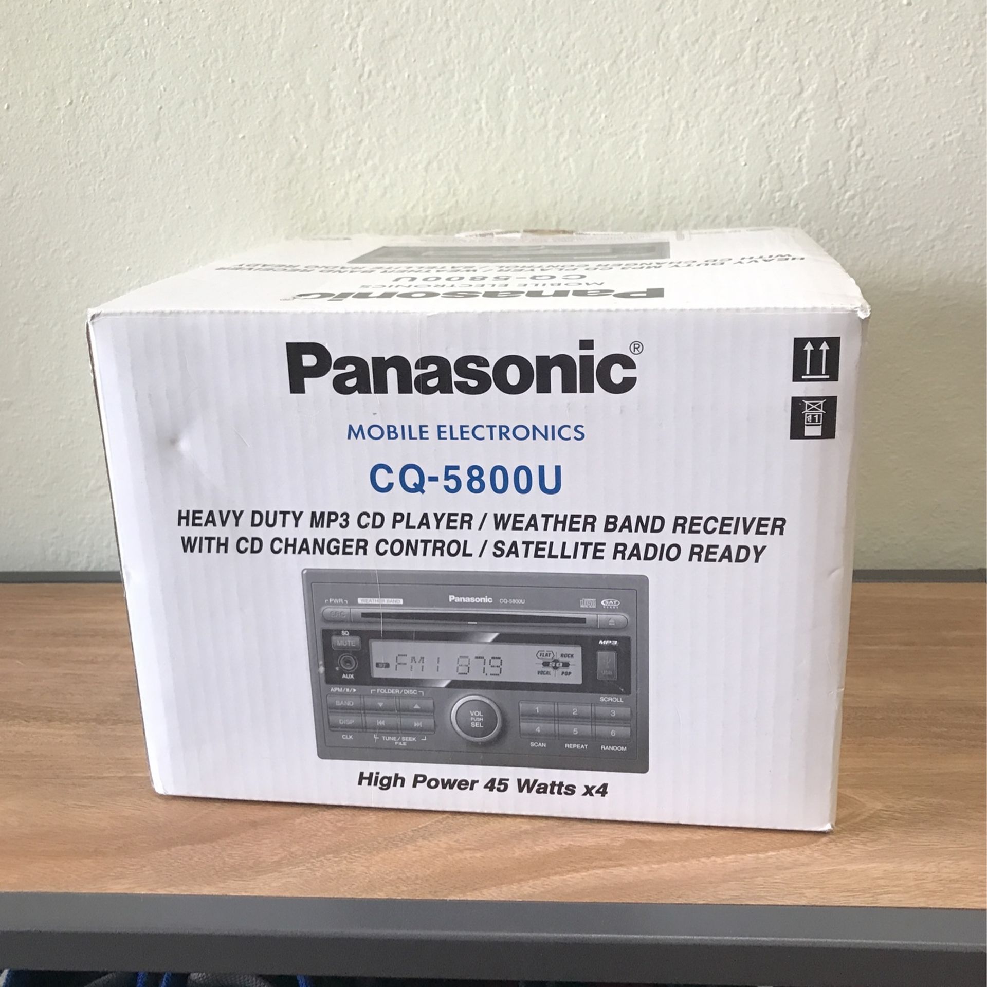 Panasonic CQ-5800U Car Stereo Radio CD MP3 Player Honda