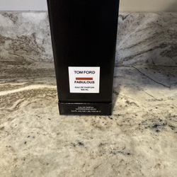 Tom Ford Fuxing Fabulous 