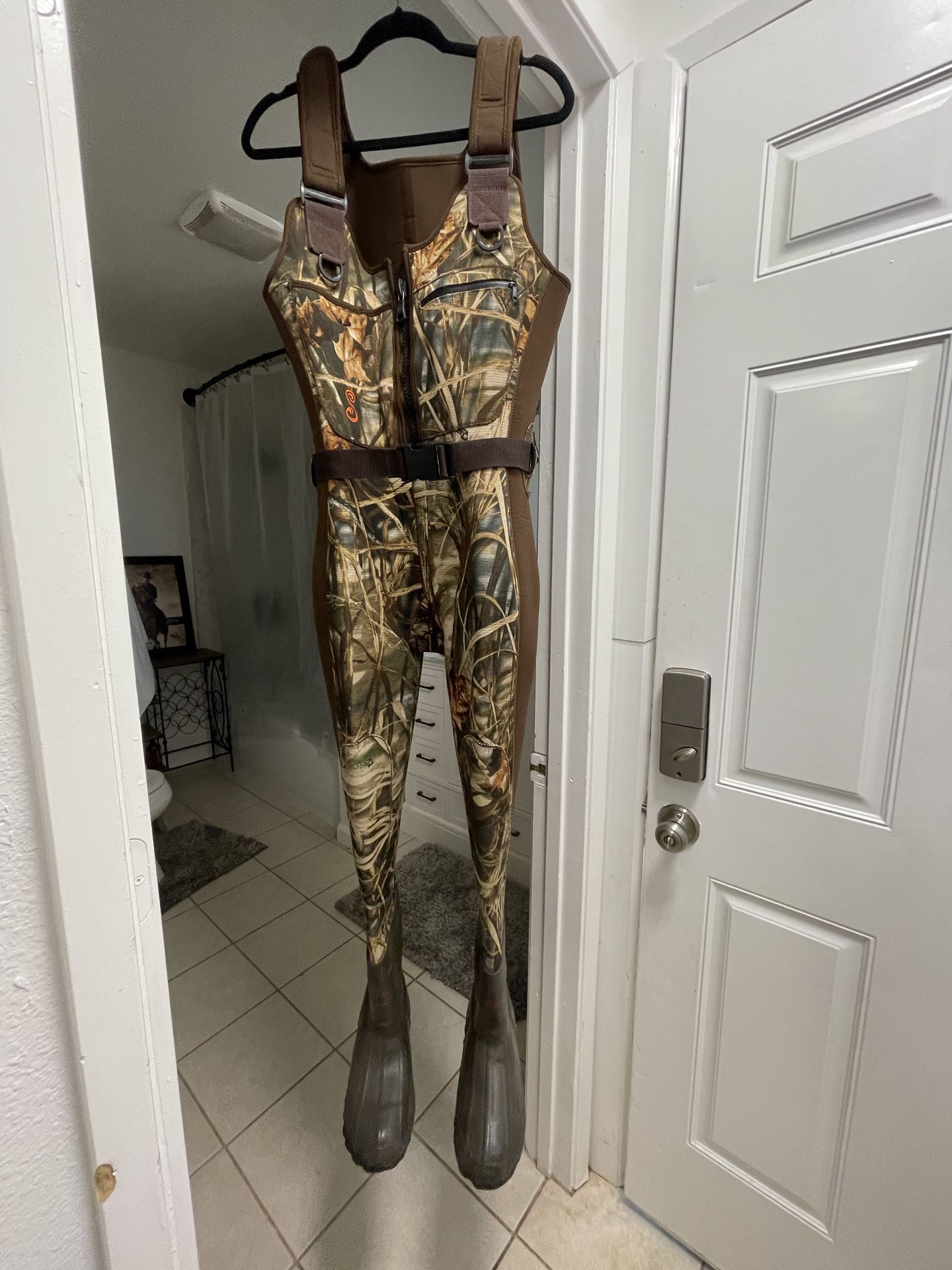SHE Outdoor Neoprene Hunting Chest Waders for Ladies - 9/Long