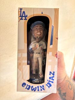 Dodgers bobble head Diaz