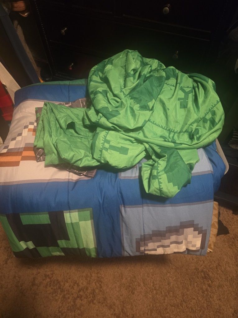 Minecraft Comforter Set