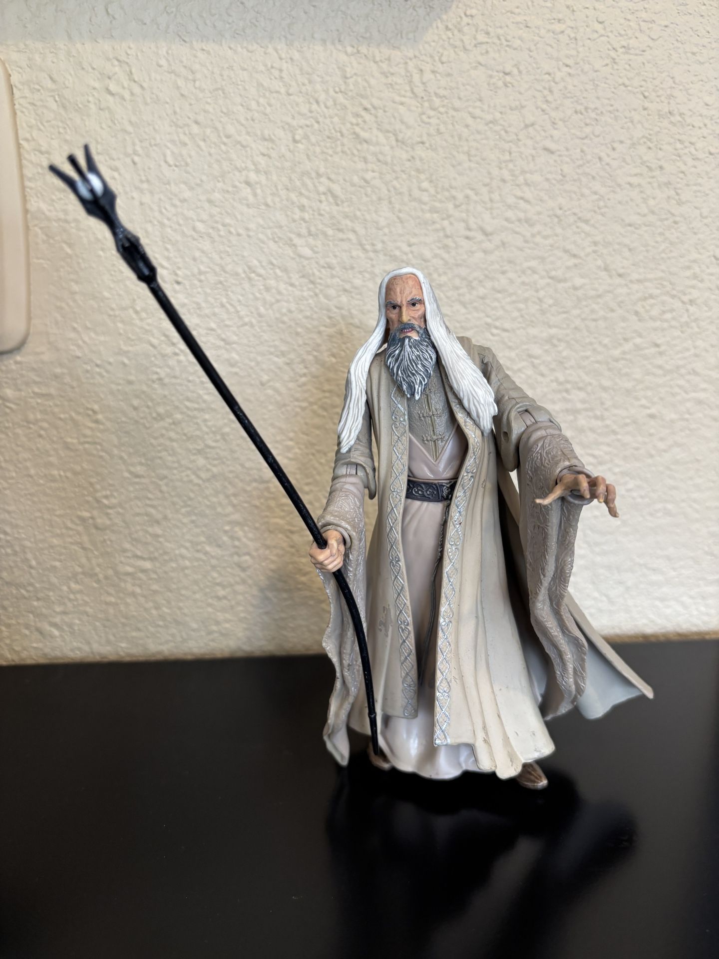 Lord of The Rings Fellowship of The Ring SARUMAN
