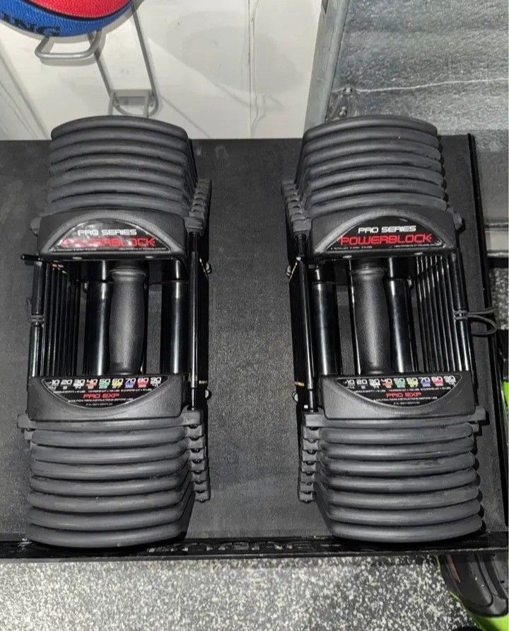 Powerblock-Pro-Adjustable-Dumbbells