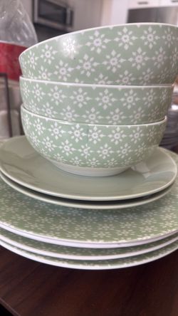 Sage Green Floral Dinner Plates Set
