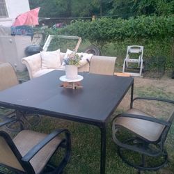 Table With 4 Swivel Chairs
