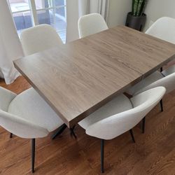 Modern Extendable Dining Table with Metal Base