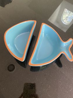 Fish serving bowls, bowl, dishes, serving dish, plateware, party dishes, matching dish set, bowl set, two piece set, blue bowls, blue fish, fish bowl
