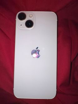 iPhone 13 white