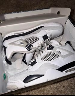 Air Jordan 4