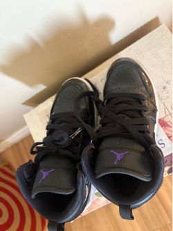 Jordan Air Jordan 1 Mid SE - Black