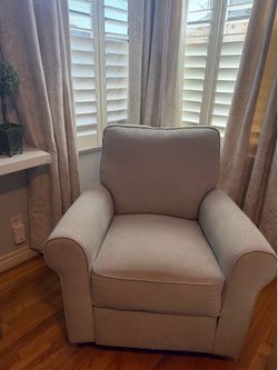 Pottery Barn Reclining Swivel Glider Chair – Light Gray Performance Fabric – Excellent Condition