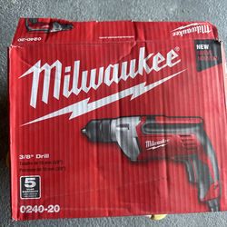 Milwaukee 3/8” Drill