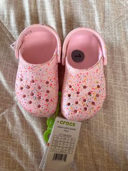 Pink Crocs size 7