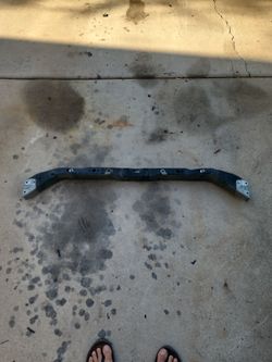 99-07 f250 f350 upper radiator support