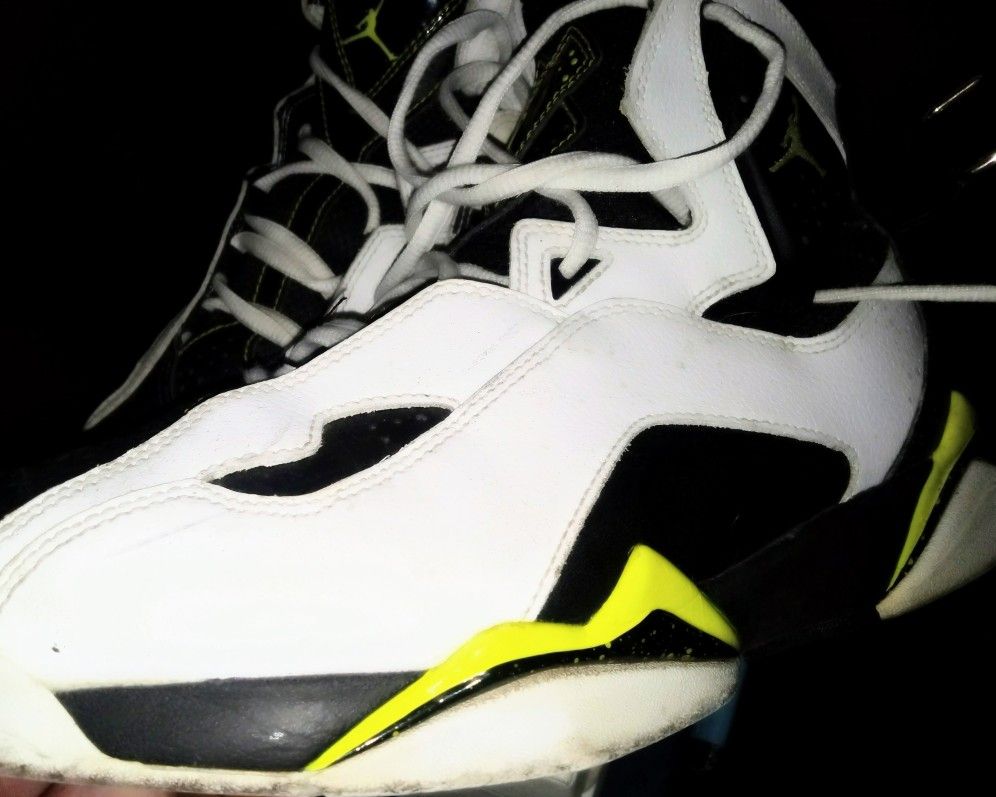 Authentic Vintage Jordans In Good Shape Sz 11