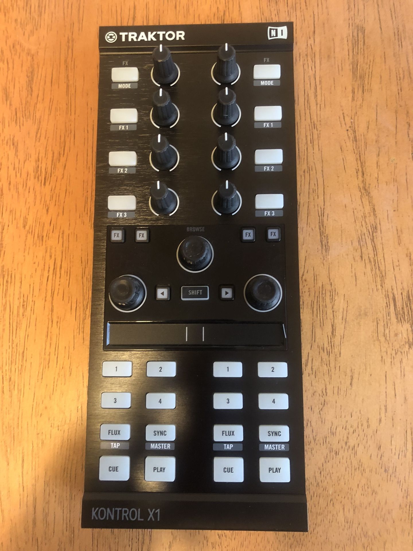 Traktor Kontrol X1 Mk2 DJ Controller for Sale in Queens, NY - OfferUp