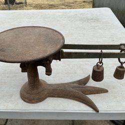 Cast Iron scale apothecary candy store merchant crows 3 toe
