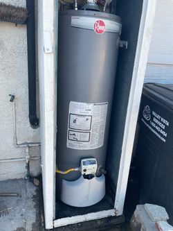 Water heaters 30/40/50 gallons