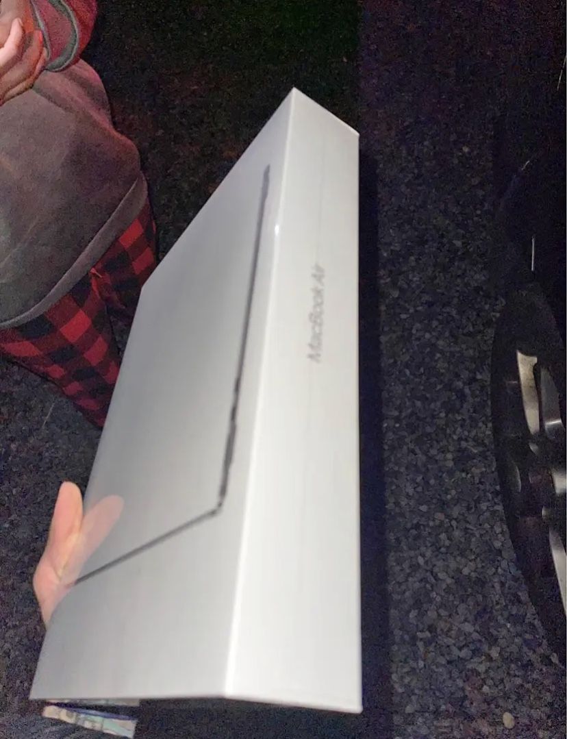 Mac Book
