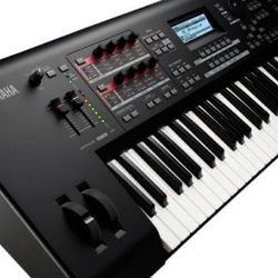 Yamaha Mox6