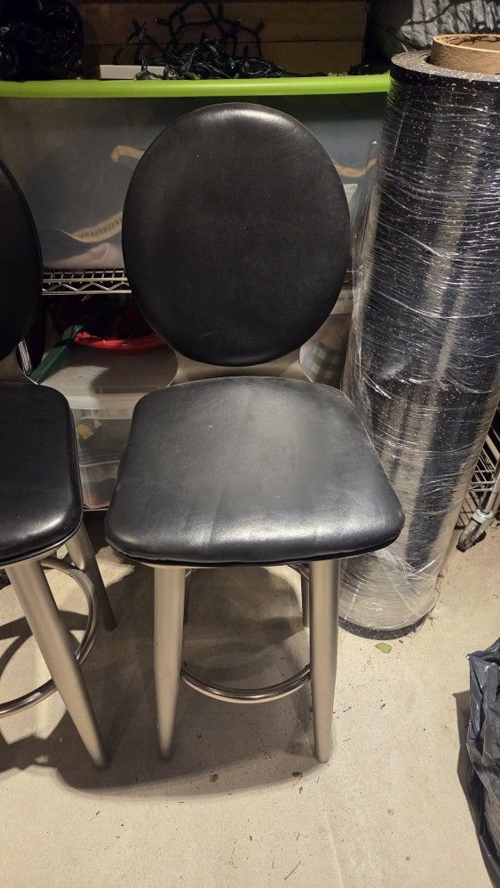 3 Bar Height Chairs Black Leather Swivel 