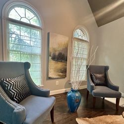 Elegant Sitting Room For Sale! 