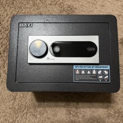 Biometric safe box