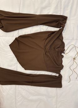 Brown Ribbed Long Sleeve Crop Top