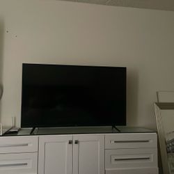 Tv And Mirrors 