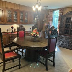 RARE FIND!  Majestic Solid Wood Table w/2 Inserts & Pads, 6 Chairs w/Cushions and Matching Hutch