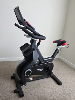 SOLE SB900 Spin Exercise Bike with Tablet Holder in like new condition