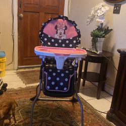 Minnie Mouse High Chair