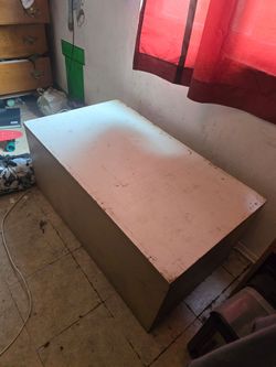 Wooden toy box